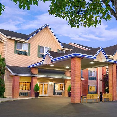 Comfort Inn & Suites Tualatin - Lake Oswego South Esterno foto