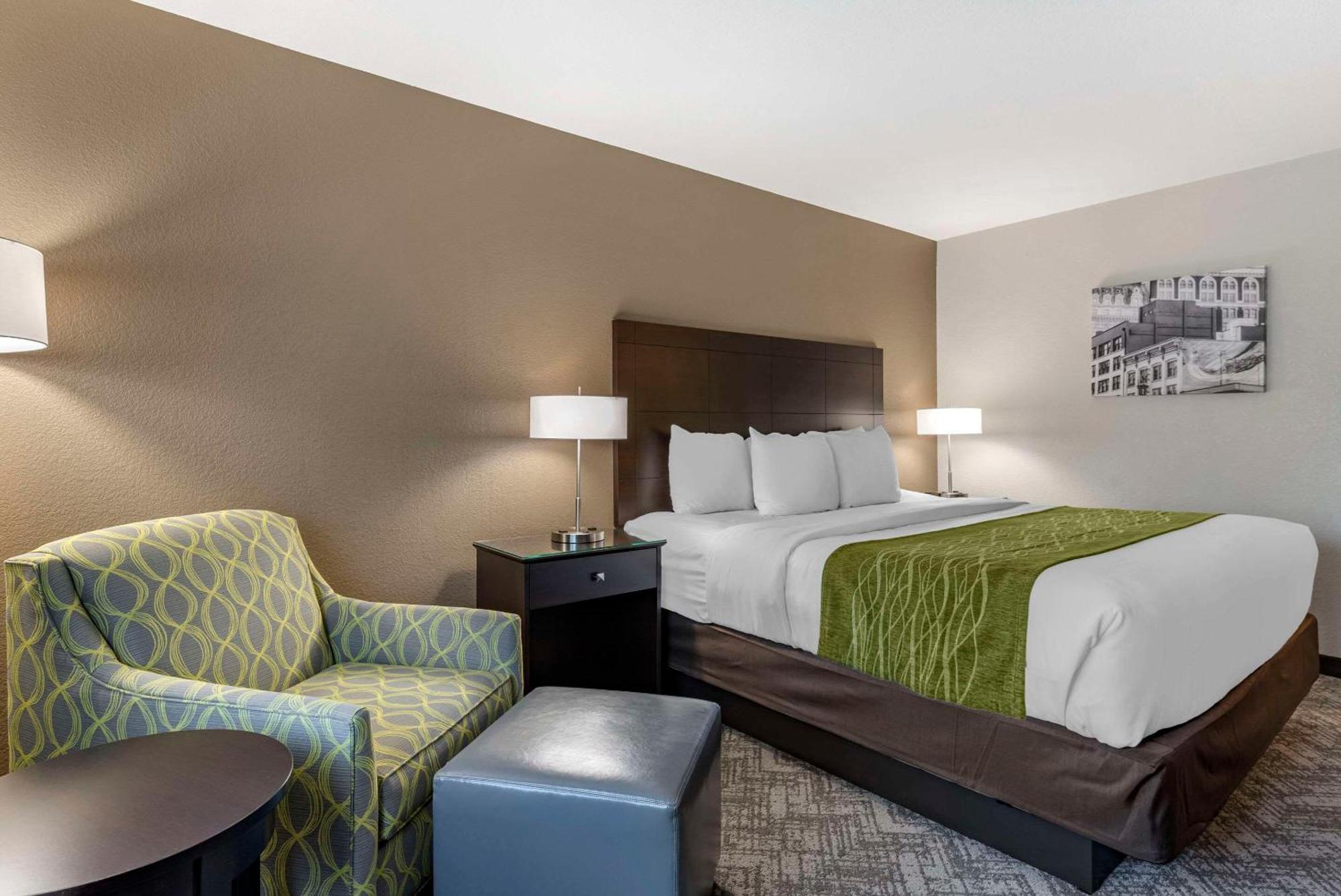 Comfort Inn & Suites Tualatin - Lake Oswego South Esterno foto